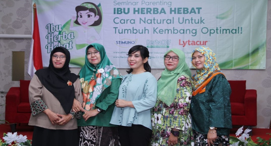 CHD Launching Komunitas Ibu Herba Hebat